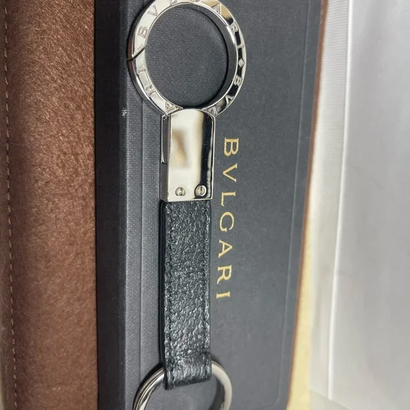 Bulgari Black Leather Keychain - Picture 2 of 3